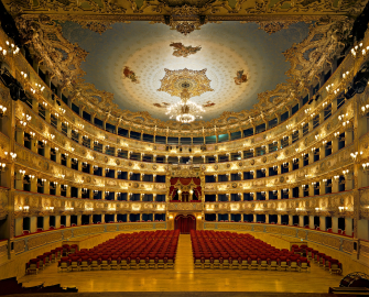 Ahmet Ertuğ’un fotoğraf sergisi Trendyol Sanat desteğiyle Venedik’te