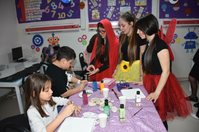 Hastane sınıfında 'Oyun Her Yerde' etkinliği ile moral buldular