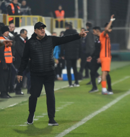 İzmir Çoruhlu FK'da teknik değişim