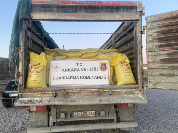 Ankara'da 30 ton sahte gübre ele geçirildi: 3 gözaltı