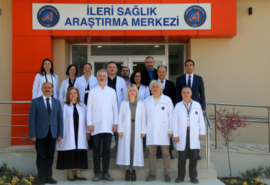 Akdeniz Üniversitesi’nde kanser tedavisinde kullanılan hücre üretimi için ‘İleri Sağlık Araştırma Merkezi' kuruldu