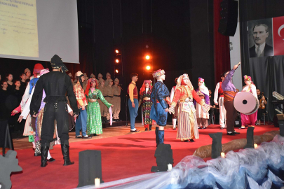 İzmir'de Çanakkale Şehitleri anıldı (2)