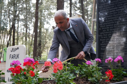 Bayram öncesi mezarlara 'görüntülü ziyaret'