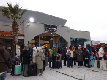 Ayvalık Deniz Hudut Kapısı'nda 'Midilli' yoğunluğu bu bayram azaldı