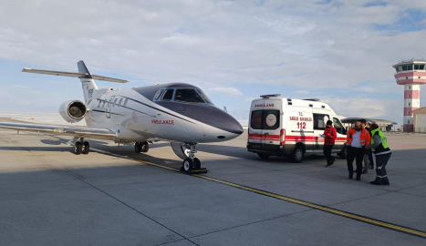 30 günlük bebek için uçak ambulans havalandı