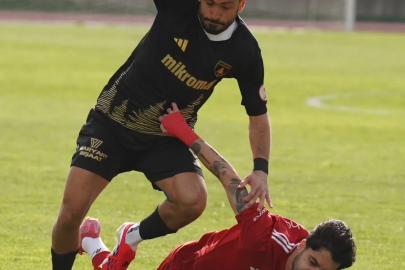 Muğlaspor zirveden uzaklaştı