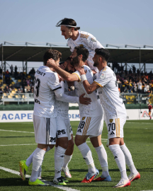 Aliağa FK ile Menemen FK İzmir derbisinde