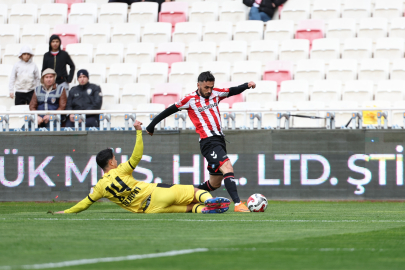 Özbelsan Sivasspor - İstanbulspor: 1-3