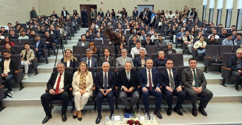 Egemen Bağış: Ülke olarak, bölge olarak güçlü olma mecburiyetimiz var