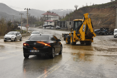 Bitlis’te aynı noktada 2 ay sonra yine heyelan meydana geldi