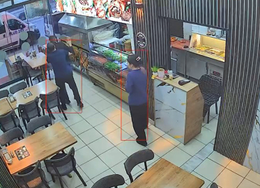 Avcılar’da' nefes borusuna yiyecek kaçan müşteri Heimlich manevrasıyla kurtarıldı