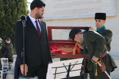 Anzak askerler Gelibolu'da 'Şafak Ayini' ile anıldı (3)