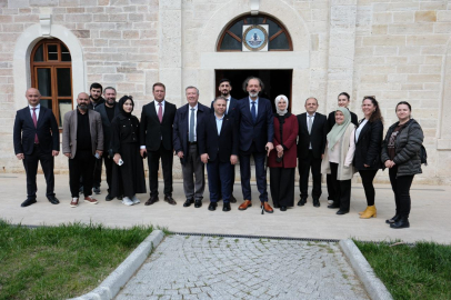 AK Parti İstanbul milletvekilleri her cuma vatandaşlarla bir araya geliyor