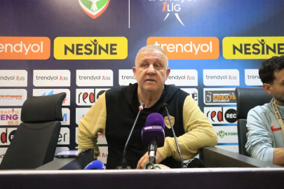 Amed Sportif Faaliyetler’de teknik direktör Mesut Bakkal ile yollar ayrıldı