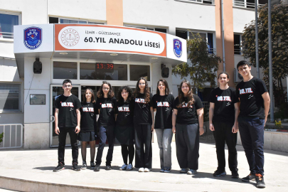 Akran eğitimiyle kurulan lise robotik takımı, Dünya Şampiyonası'nda / Ek fotoğraflar
