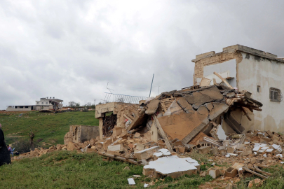 Gaziantep'teki fırtınada evi çöken 85 yaşındaki kadın: Silah sıktılar sandım, baktım evim yıkıldı