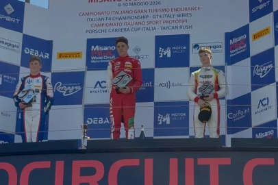 Alp Hasan Aksoy, Misano’daki Formula sahnesinde İstiklal Marşı'nı dinletti