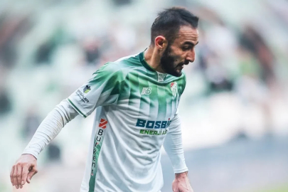 Bursaspor’da ayrılık rüzgarı sürüyor: Hamza Gür’e veda