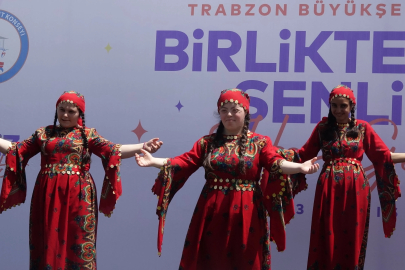 Özel öğrenciler, şenliğe renk kattı 