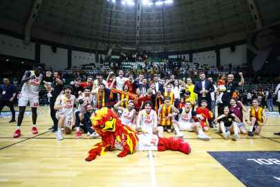 Göztepe potada final yolunda pes etmedi
