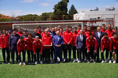 Ayvalıkgücü'ne final öncesi moral ziyareti