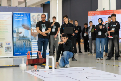 143 yıllık lisenin öğrencileri robot yarışmasında dünya 2’ncisi oldu; hedef şampiyonluk