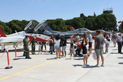 Gençlik ve Havacılık Festivali ikinci günde de ilgi gördü
