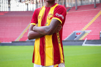 Göztepe’de ayrılıklar sürecek