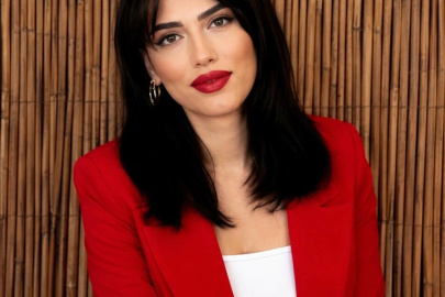 Irmak öğretmen, İzmir'de son yolculuğuna uğurlandı