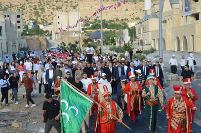 Mardin’de 18’inci Uluslararası Kültür Sanat ve Kiraz Festivali başladı