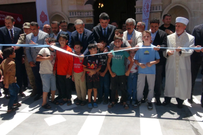 Kilis’te 6 Şubat depremlerinde hasar gören 2 cami yeniden ibadete açıldı