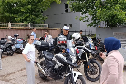 Yanlış sınav yerine giden adayı motosikletli trafik polisi yetiştirdi